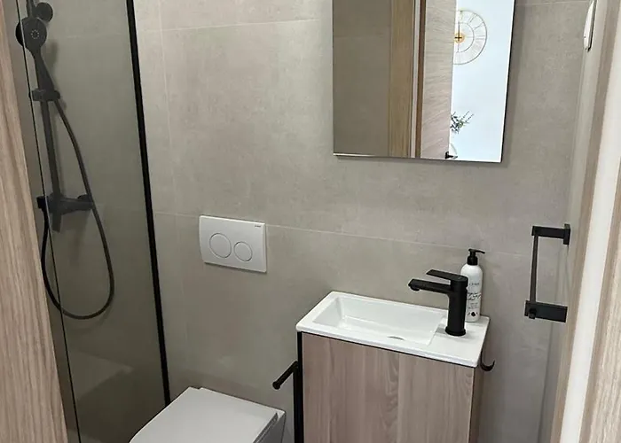 Apartment Petar - Parking And Seaview