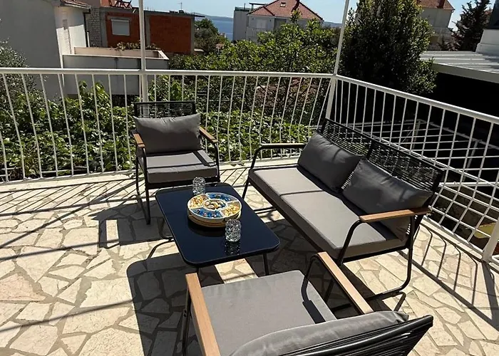 Apartman Petar - Parking And Seaview Trogir