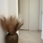 Appartamento Petar - Parking And Seaview *