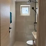 Petar - Parking And Seaview Appartamento *