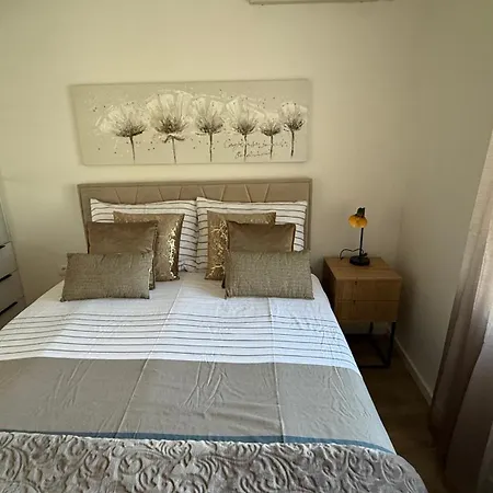Appartamento Petar - Parking And Seaview Traù